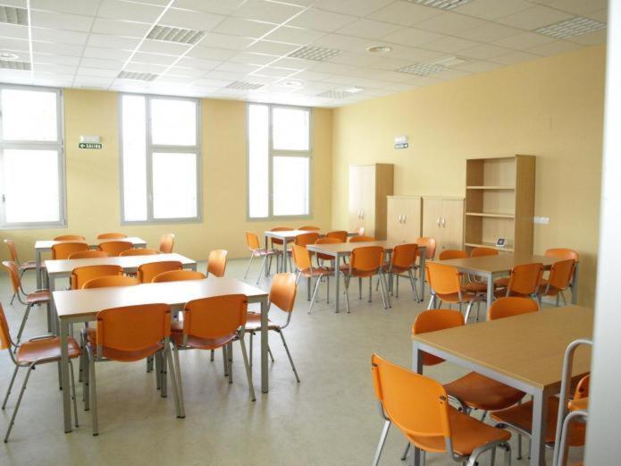 Hostel Bardenas Cabanillas ภายนอก รูปภาพ